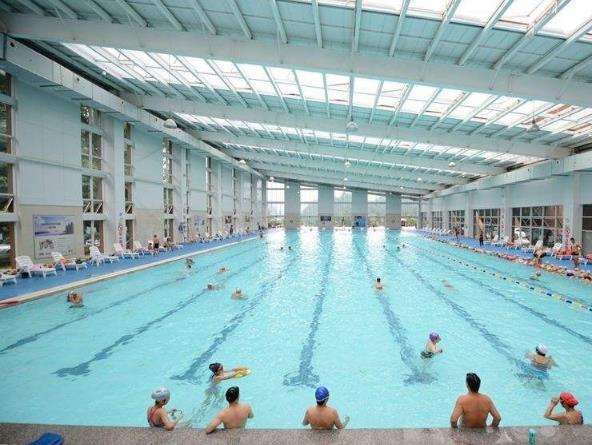 室內(nèi)游泳池設(shè)計如何布局及注意事項(xiàng)